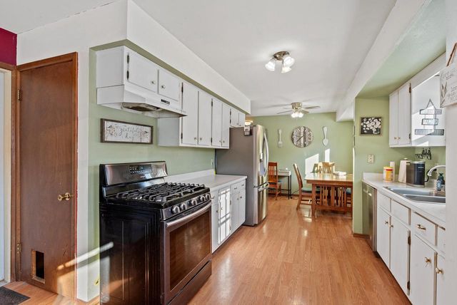 806 Memorial DRIVE, Kewaskum, WI 53040