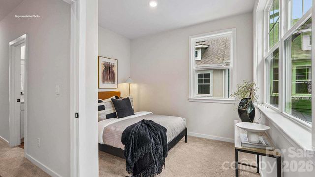 813 Hammers Lane, Charlotte, NC 28205