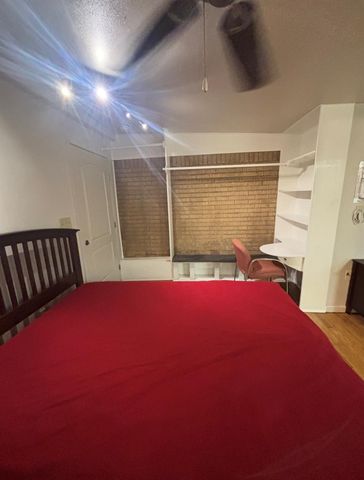 928 Main St Street 926C, La Marque, TX 77568