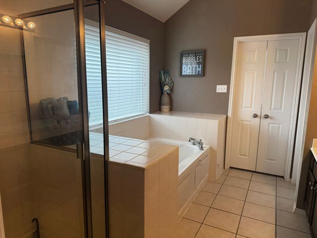 118 Chazlynn Court, Waxahachie, TX 75165