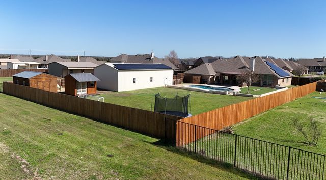 118 Chazlynn Court, Waxahachie, TX 75165