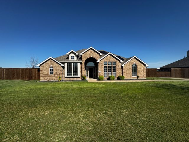 118 Chazlynn Court, Waxahachie, TX 75165