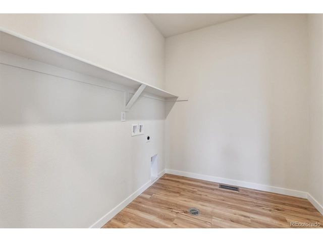 1351 Loraine Cir N, Erie, CO 80026