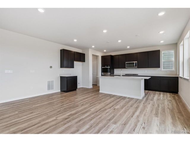 1351 Loraine Cir N, Erie, CO 80026