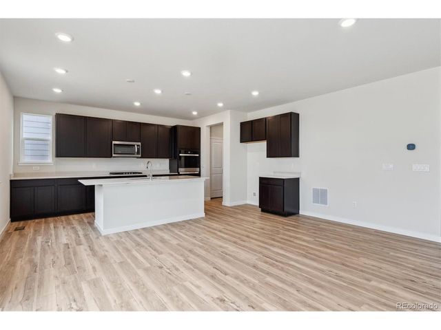 1351 Loraine Cir N, Erie, CO 80026