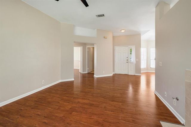 1813 Lion Heart DR, Cedar Park, TX 78613