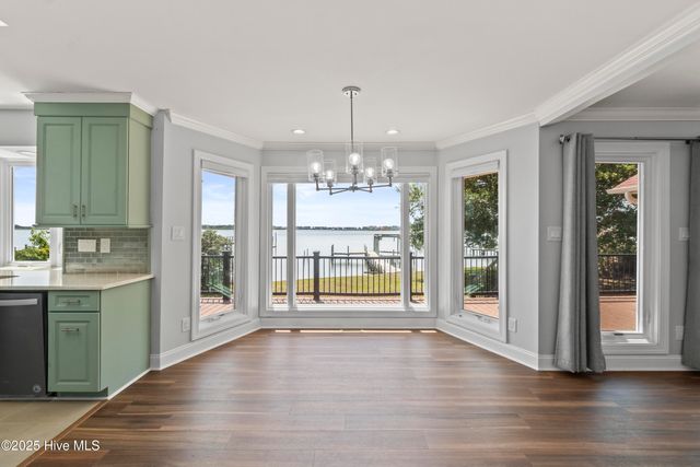 995 Chadwick Shores Drive, Sneads Ferry, NC 28460