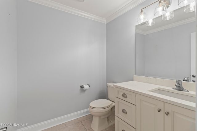 995 Chadwick Shores Drive, Sneads Ferry, NC 28460