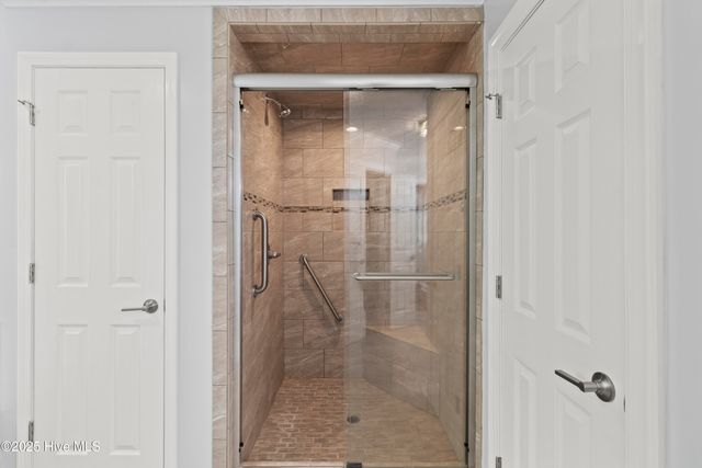 995 Chadwick Shores Drive, Sneads Ferry, NC 28460