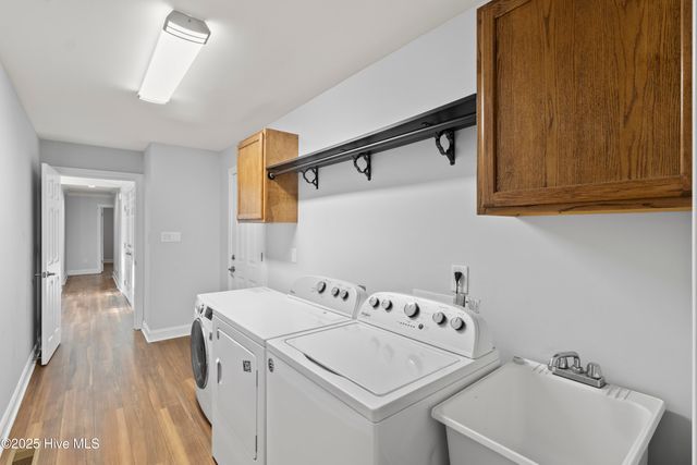 995 Chadwick Shores Drive, Sneads Ferry, NC 28460