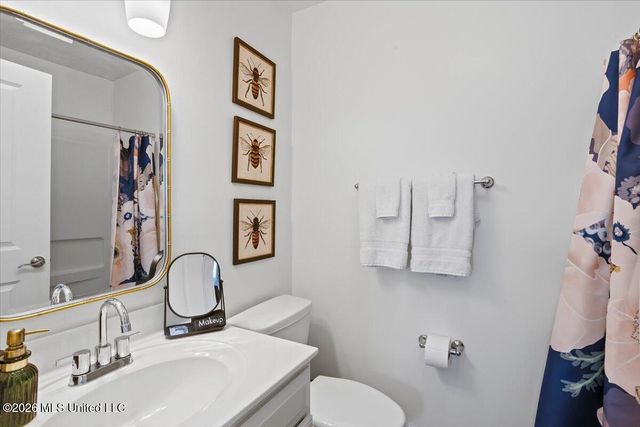 2207 Government Street, 23, Ocean Springs, MS 39564