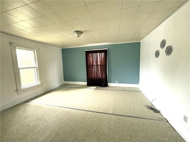 629 Forrest St, New Castle, PA 16101