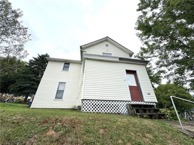 629 Forrest St, New Castle, PA 16101
