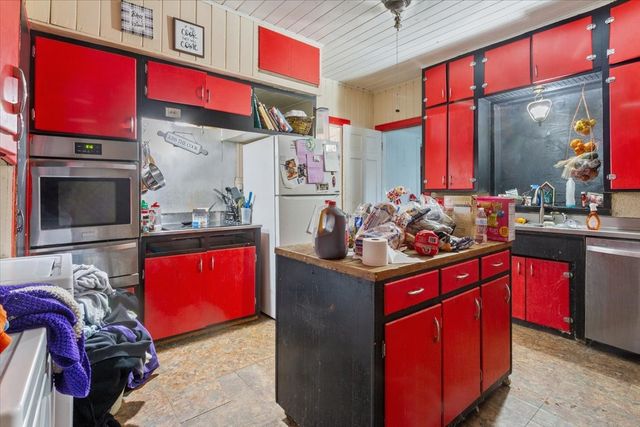 1601 E Texas Avenue, Mart, TX 76664