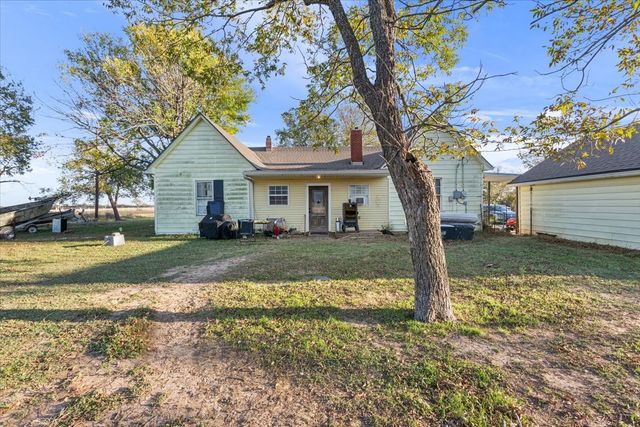 1601 E Texas Avenue, Mart, TX 76664