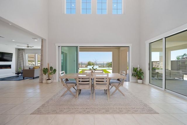 4008 Whitney Vista Ln, Rocklin, CA 95677