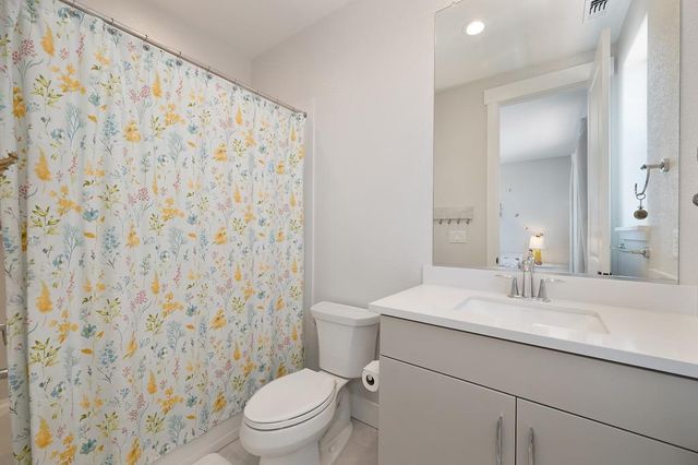 4008 Whitney Vista Ln, Rocklin, CA 95677