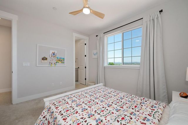 4008 Whitney Vista Ln, Rocklin, CA 95677