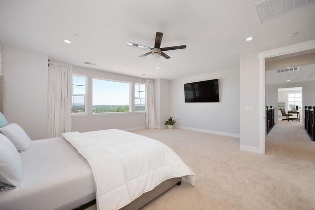 4008 Whitney Vista Ln, Rocklin, CA 95677