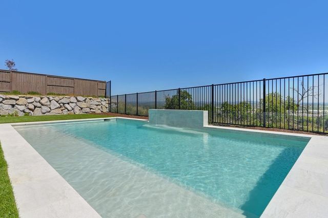 4008 Whitney Vista Ln, Rocklin, CA 95677