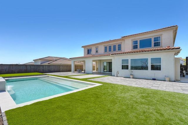 4008 Whitney Vista Ln, Rocklin, CA 95677