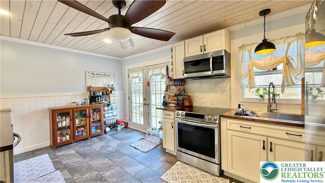 3041 Hermitage Avenue, Easton, PA 18045