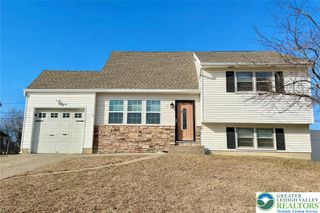 3041 Hermitage Avenue, Easton, PA 18045