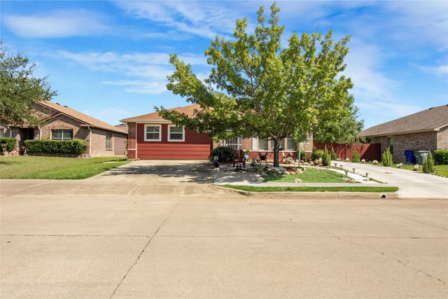 922 Hannah Way, Dallas, TX 75253