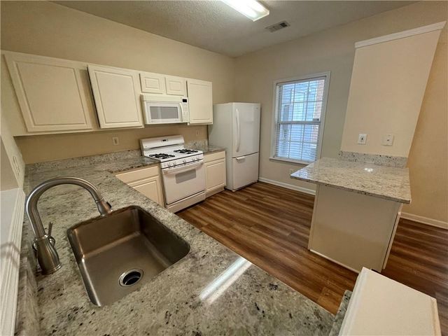 4085 Howell Park Road, Duluth, GA 30096