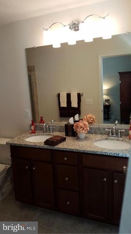21725 PAGODA TER, Ashburn, VA 20147