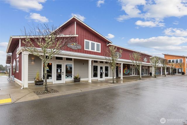 1048 Point Brown Avenue SE, Ocean Shores, WA 98569