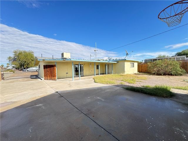 4562 Pinta Drive, Topock, AZ 86436