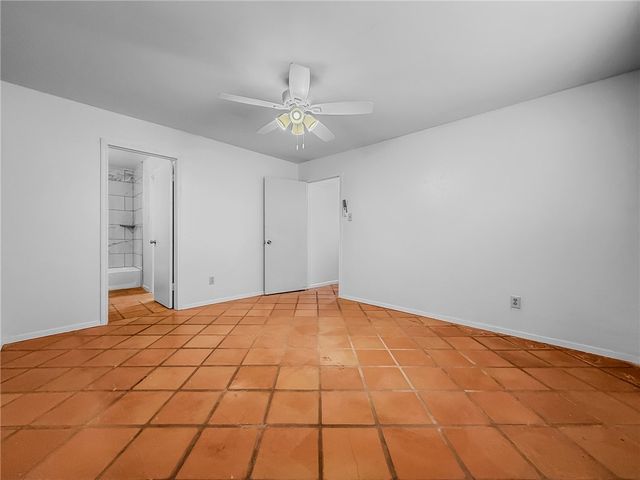 1714 Amazon Dr, Corpus Christi, TX 78412