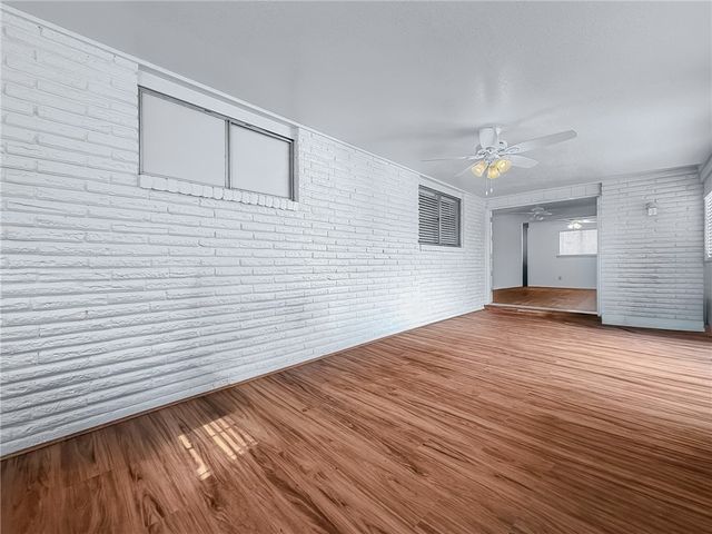 1714 Amazon Dr, Corpus Christi, TX 78412