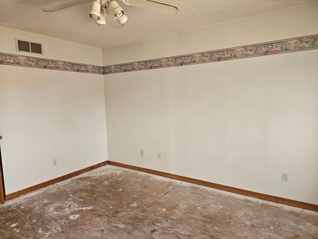 1443 Truman Drive, Bradley, IL 60915