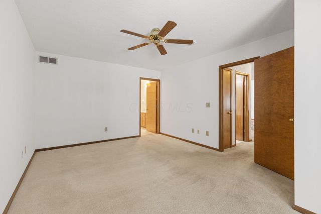 6526 Upper Lake Circle, Westerville, OH 43082