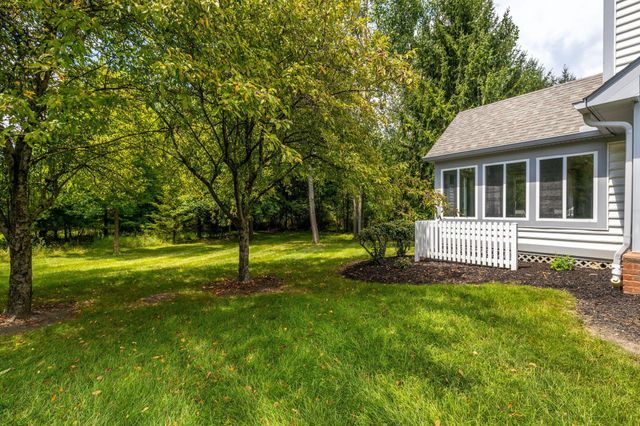 6526 Upper Lake Circle, Westerville, OH 43082