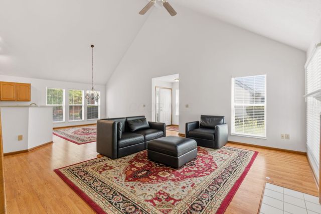 6526 Upper Lake Circle, Westerville, OH 43082