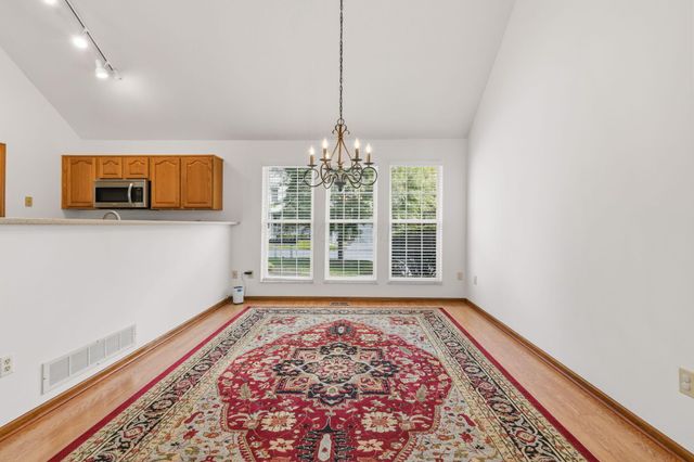 6526 Upper Lake Circle, Westerville, OH 43082