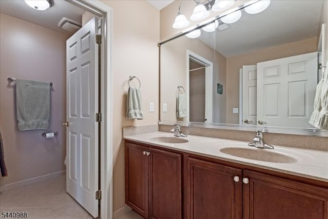 28 Briar Ct, Hardyston Twp., NJ 07419