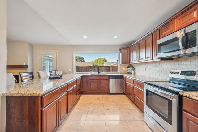 813 Stone Trail Drive, Plano, TX 75023