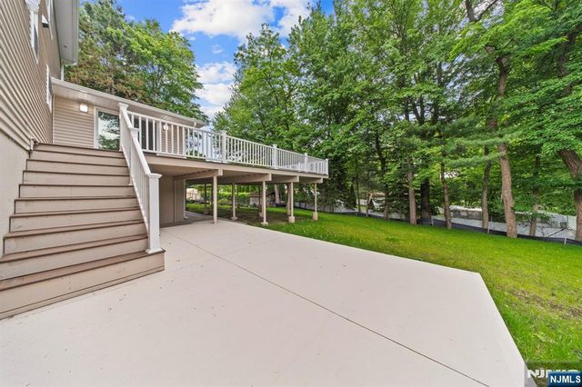 418 East Avenue, Northvale, NJ 07647
