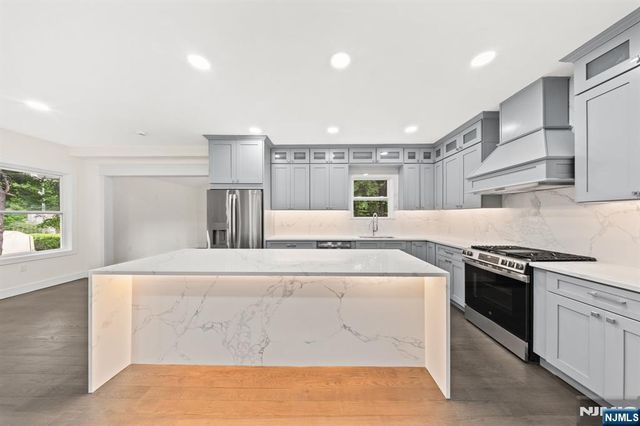 418 East Avenue, Northvale, NJ 07647