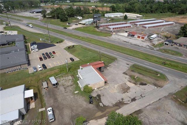 5910 Alma Highway, Van Buren, AR 72956