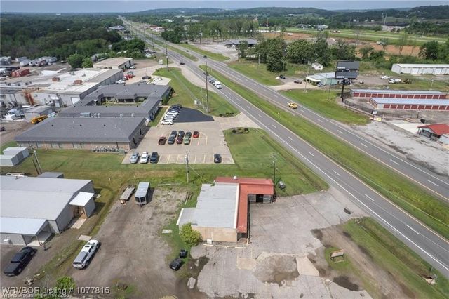 5910 Alma Highway, Van Buren, AR 72956