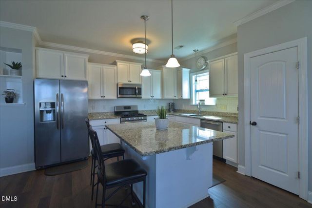 1102 Sweet Gum Way, Mebane, NC 27302