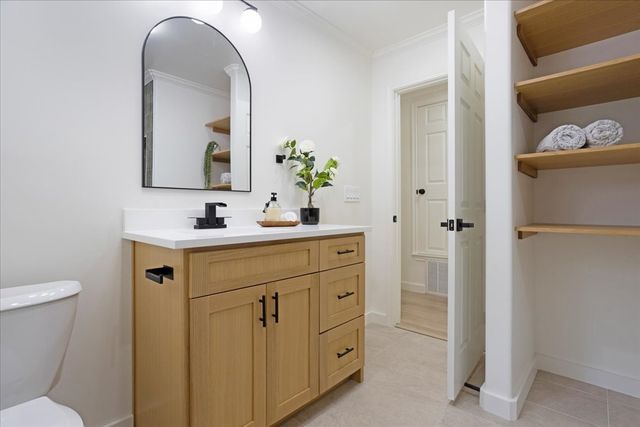 4166 W Houston Street, Sherman, TX 75092