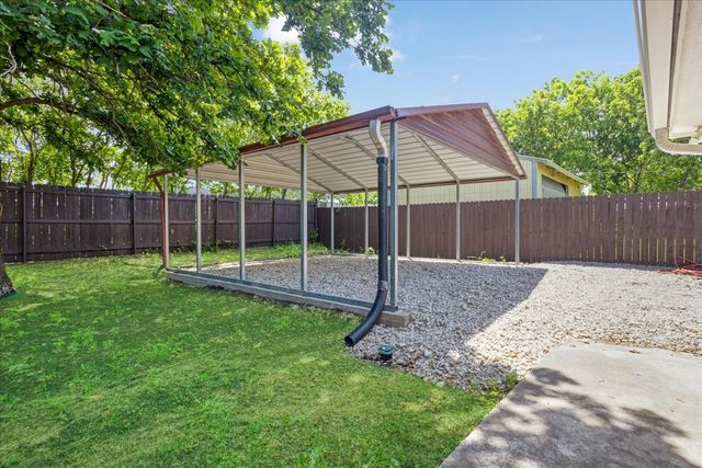 4166 W Houston Street, Sherman, TX 75092