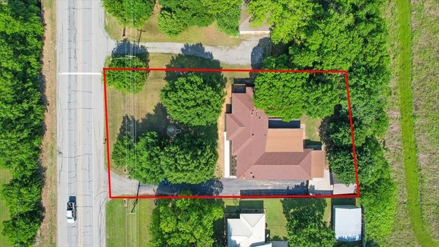 4166 W Houston Street, Sherman, TX 75092