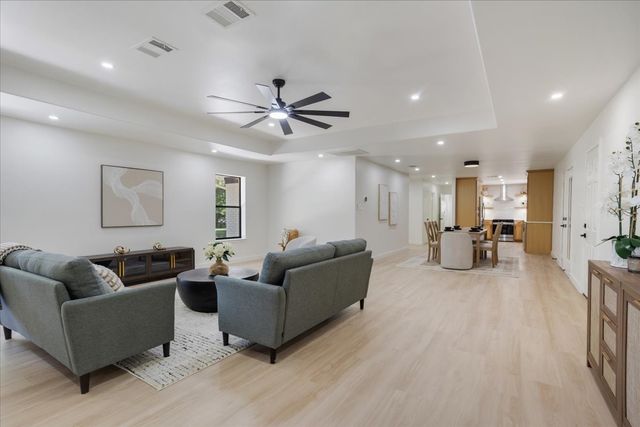 4166 W Houston Street, Sherman, TX 75092